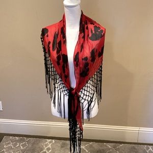 ATG  Brand scarf with fringe!
